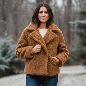 UGG Gertrude Short Teddy Coat in Chestnut Brown Sz Large Soft and cozy